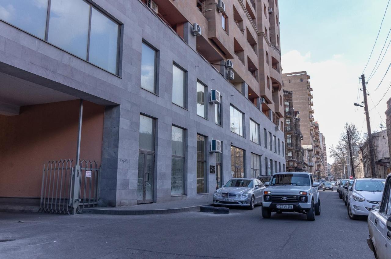 Stay Inn Apartments At Buzand 13 Street يريفان المظهر الخارجي الصورة