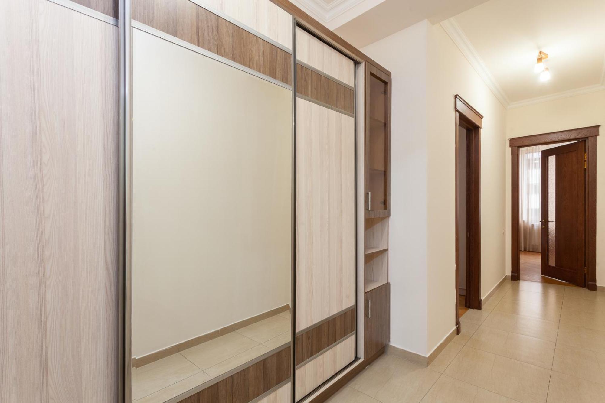 Stay Inn Apartments At Buzand 13 Street يريفان المظهر الخارجي الصورة